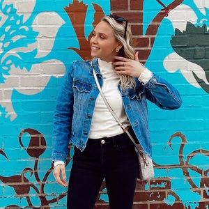 Meet your Posher, Allison